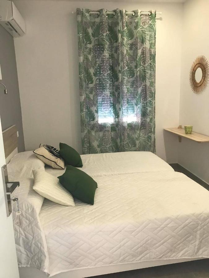 Calma Apartment Masouri Exterior photo